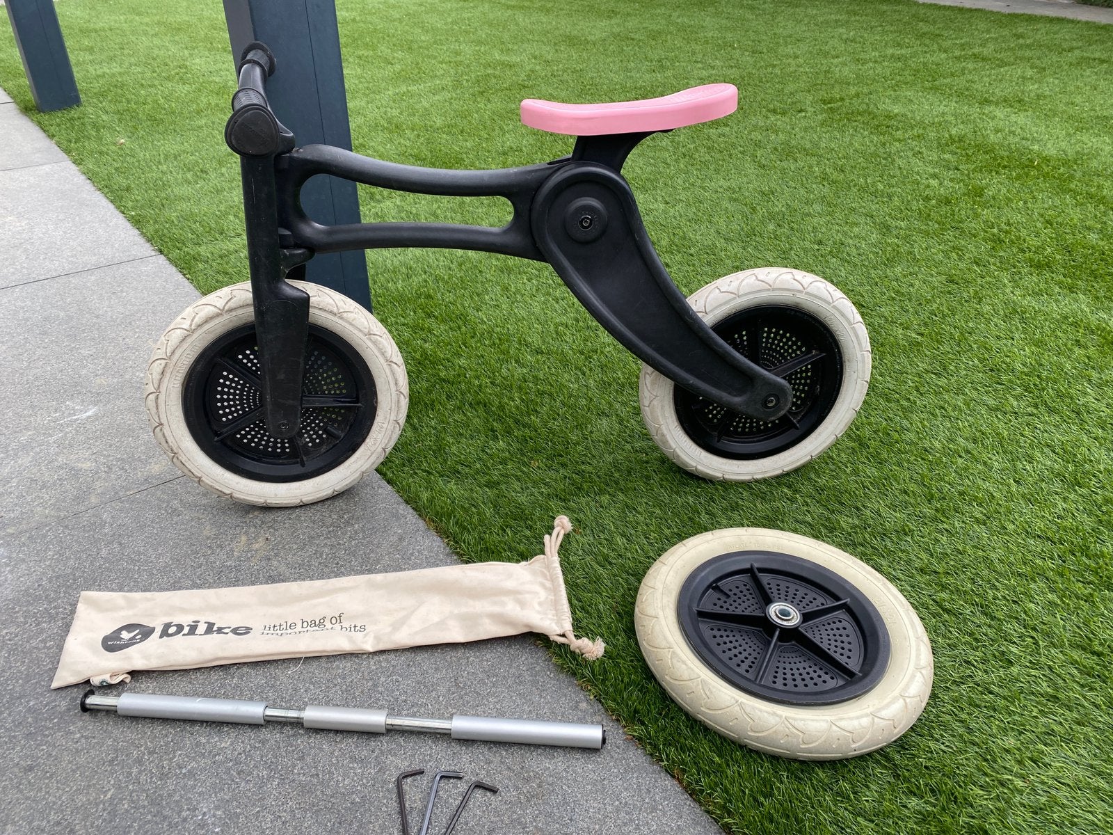 Wishbone bike, Ophalen, Zo goed als nieuw