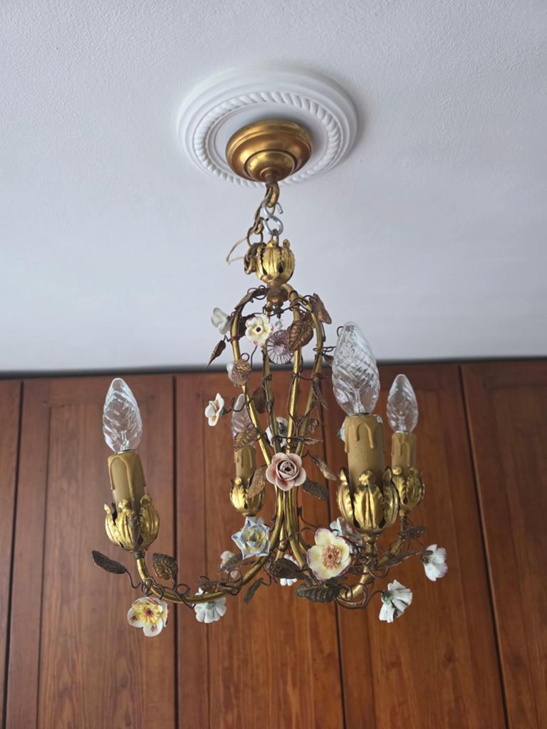 Vintage kroonluchter met bloemdetails, Ophalen, Gebruikt, Overige materialen, Vintage, Klassiek, Romantisch
