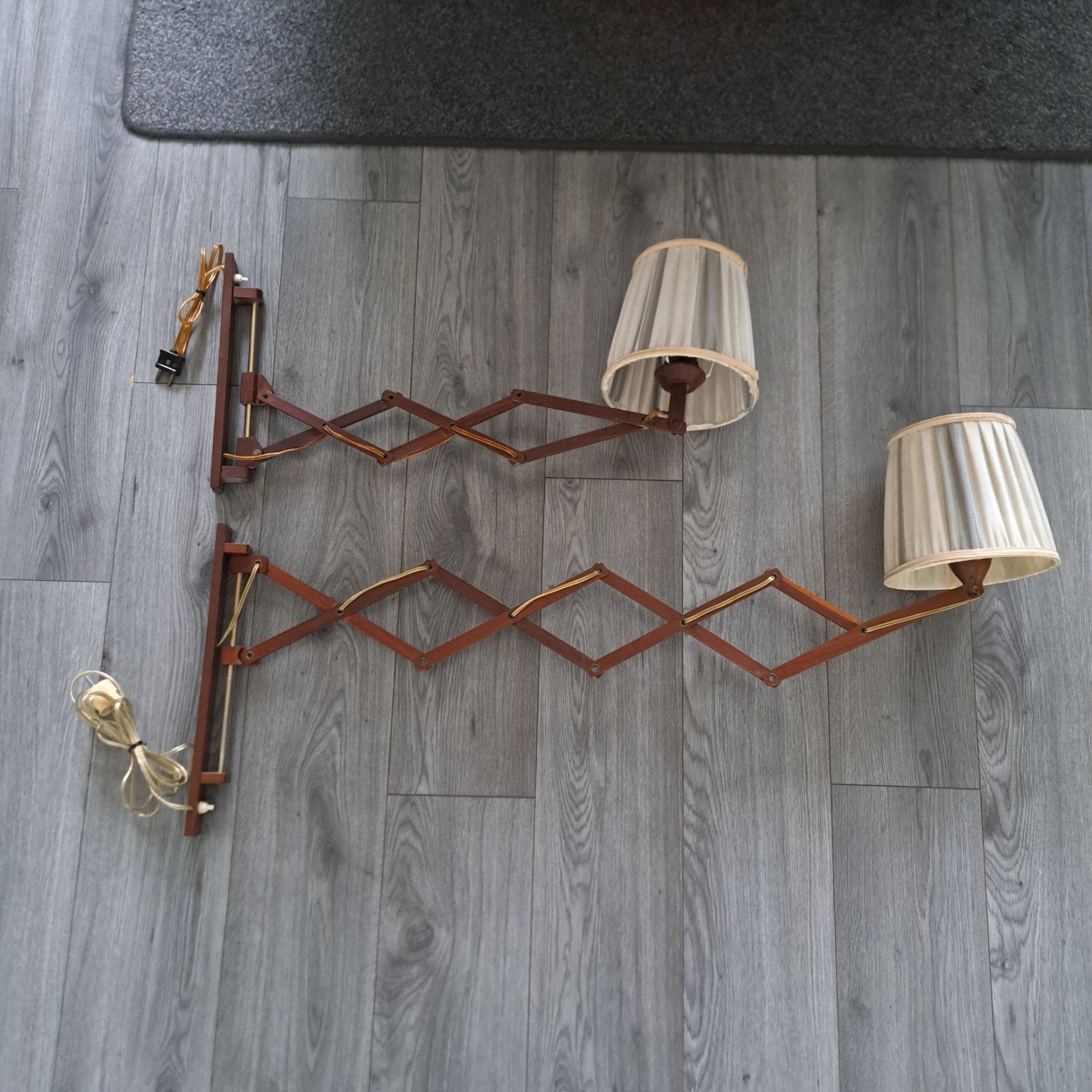 2x een vintage wand trek/harmonica lamp uit Scandinavië 50's, Ophalen of Verzenden