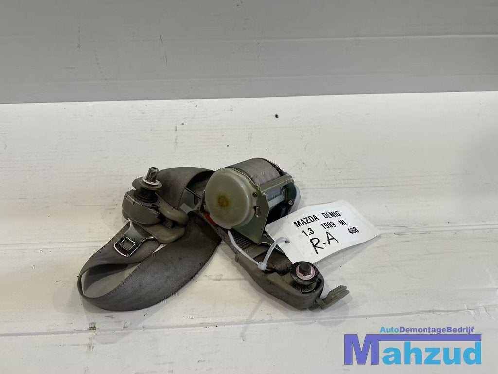 MAZDA DEMIO rechts achter gordel 1996-2003, Gebruikt, Shinchi, Fuchu-Cho 3-1
730-8670  Hiroshima, Mazda Motor Corporation, Info@mazda.co.jp