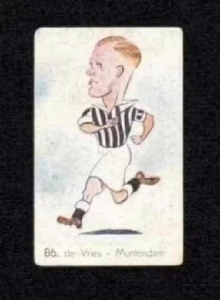 Voetbalplaatje Muntendam De Vries 1949., Ophalen of Verzenden, Zo goed als nieuw
