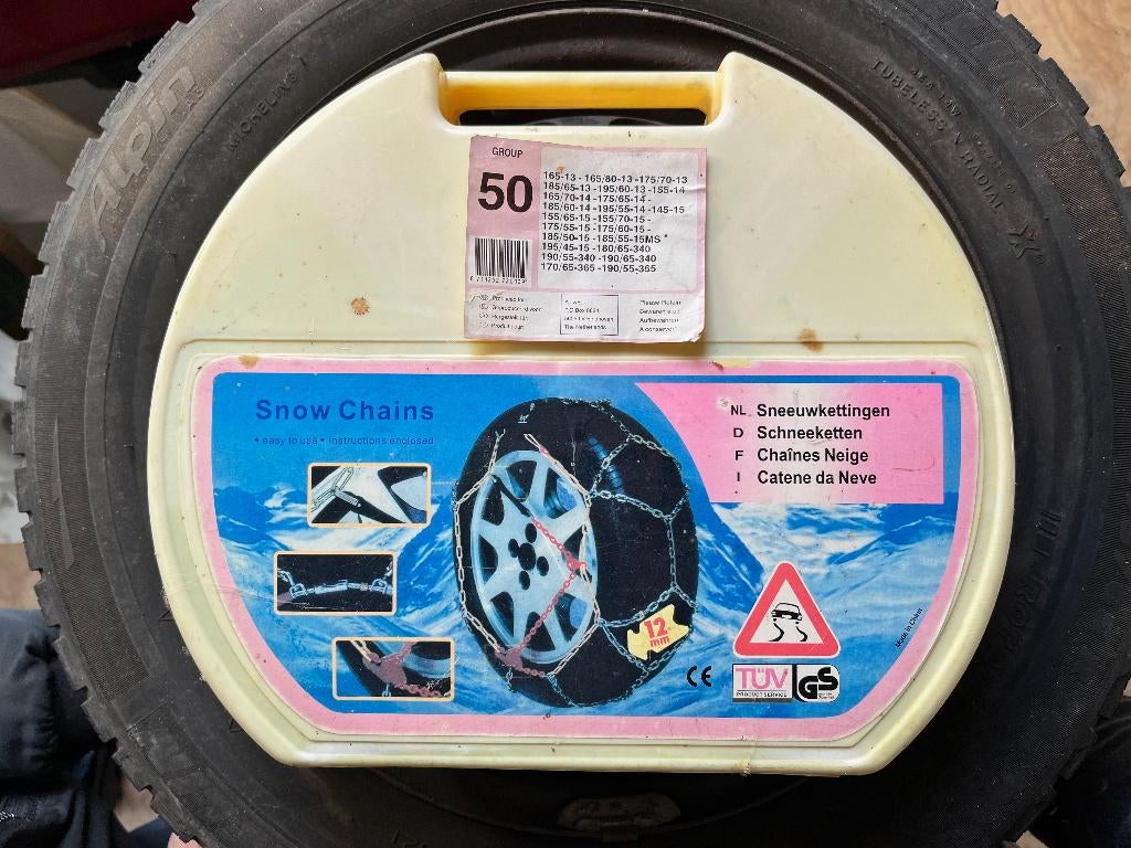 Sneeuwkettingen (group 50), Auto diversen, Sneeuwkettingen, Ophalen, Zo goed als nieuw