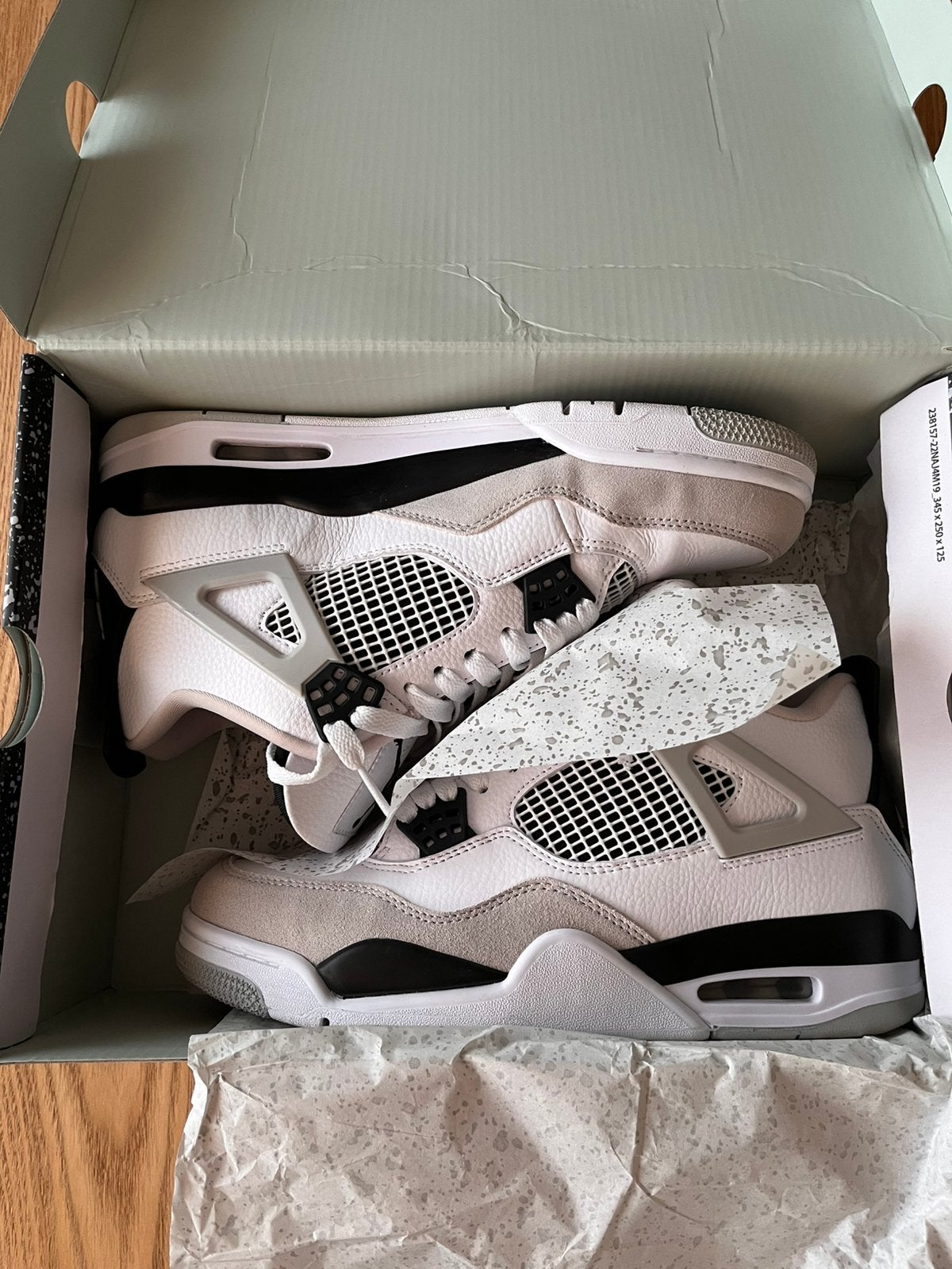 Nike Air Jordan 4 | Retro Military Black, Kleding | Heren, Wit, Ophalen of Verzenden, Sneakers of Gympen, Zo goed als nieuw
