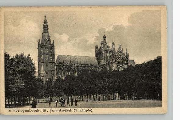 Den Bosch Basiliek St. Jan 10 oude gelopen kaarten zie info