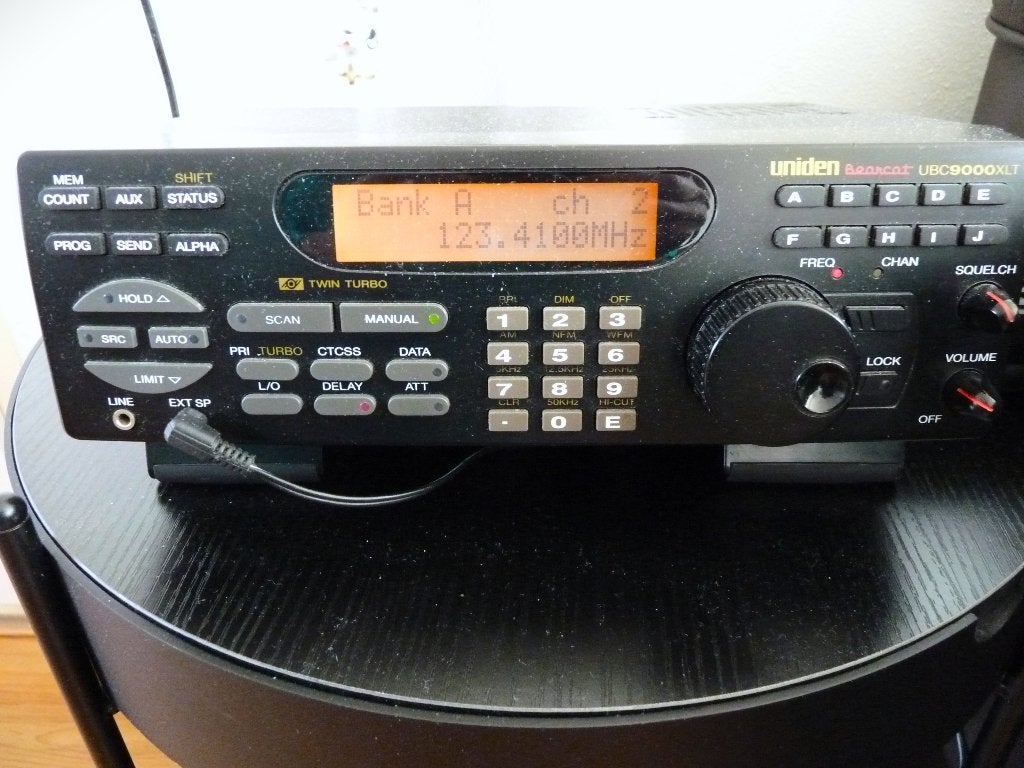 ≥ Uniden Bearcat UBC9000XLT (m2408312692) — Scanners — Marktplaats