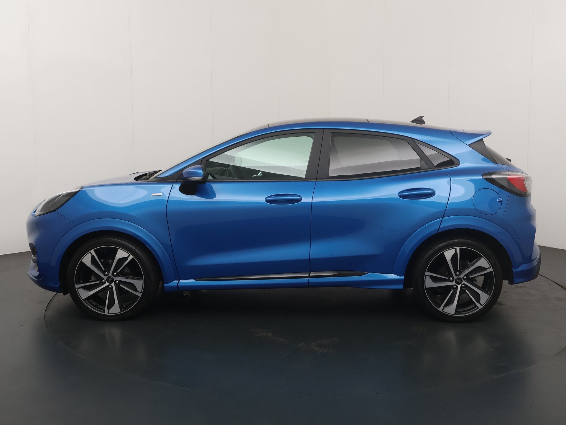 Ford Puma EcoBoost Hybrid 155 pk ST-Line | Pano | Winter Pac, Stof, Automatische klimaatregeling, Blauw, 23 km/l