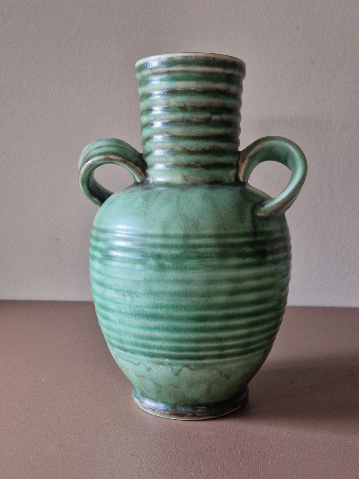 Vintage Keramische Vaas met Handvatten - Groen Craquelé, Antiek en Kunst, Antiek | Vazen, Ophalen of Verzenden