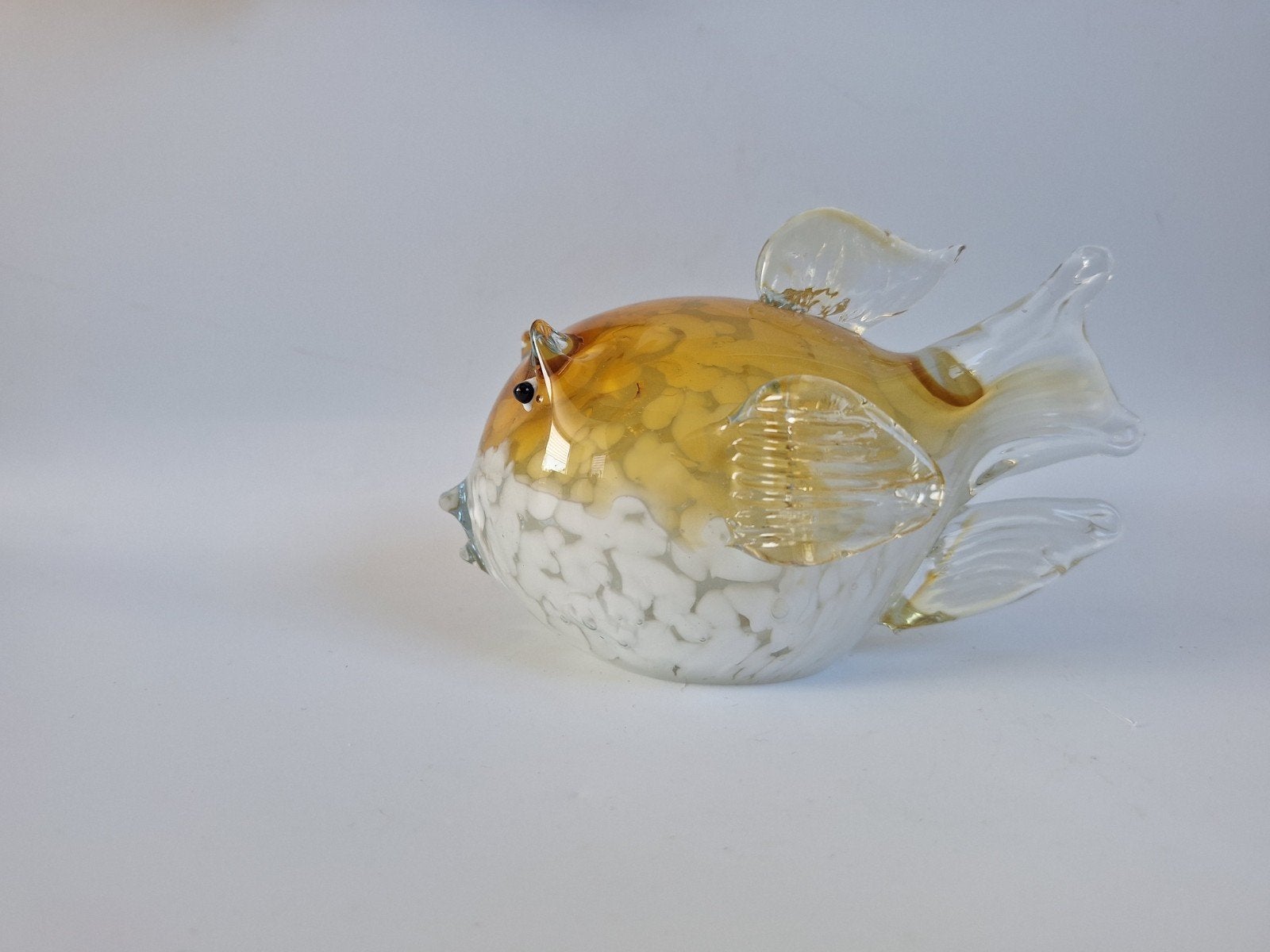 Japanse kogelvis van murano glas
9 x 14 x 9,5 cm
530 gram, Ophalen of Verzenden