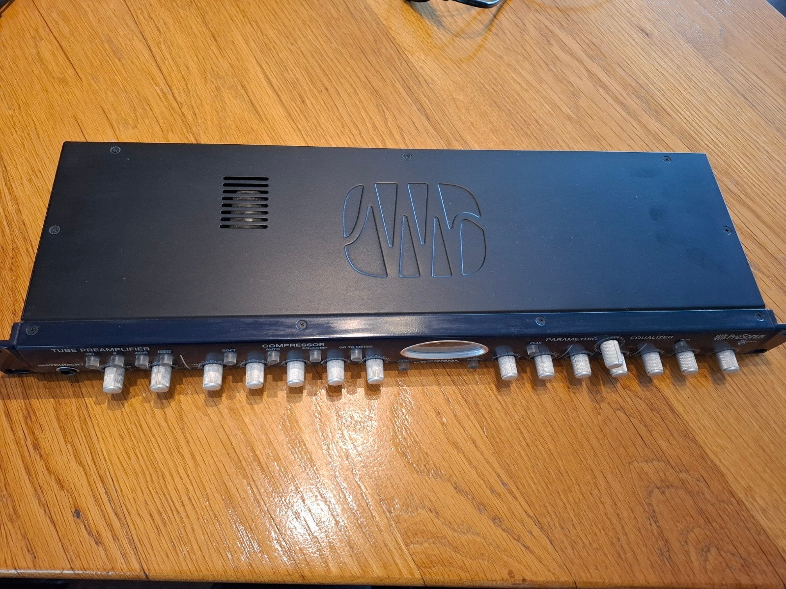 Presonus Studio Channel Vacuum Tube Channel Strip, Ophalen of Verzenden, Zo goed als nieuw, Minder dan 5 kanalen, Microfooningang