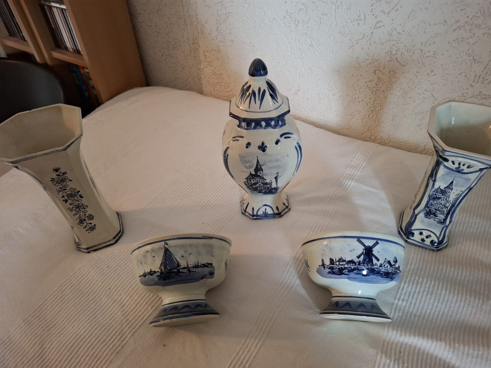 Originele delftsblauw 3-delig aardewerk kasteel + 2 kommen., Ophalen of Verzenden