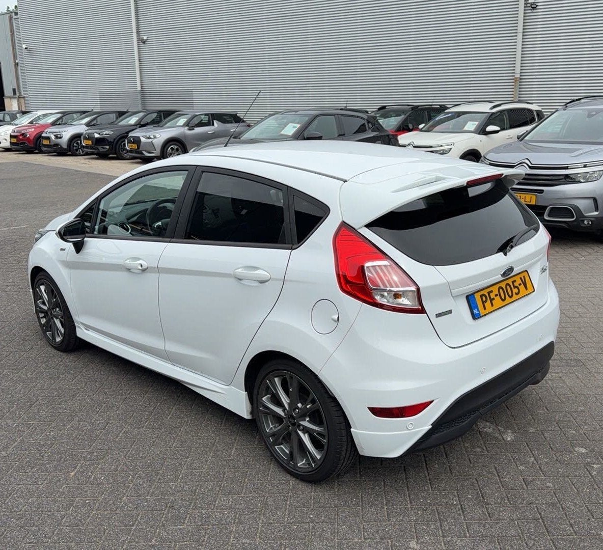 Foto 3 van Ford Fiesta 1.0 EcoBoost ST Line