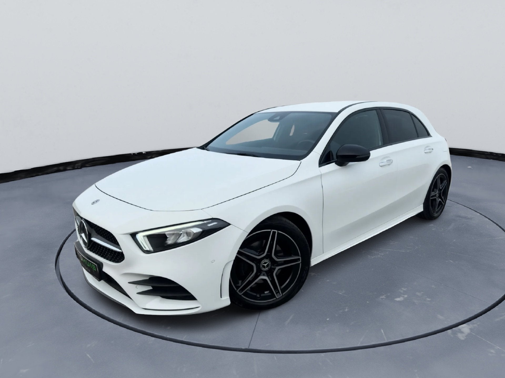 Mercedes-Benz A-klasse Mercedes-Benz A 200 AMG Line Night Pa, Automaat, Dealer onderhouden, Gebruikt, Zwart