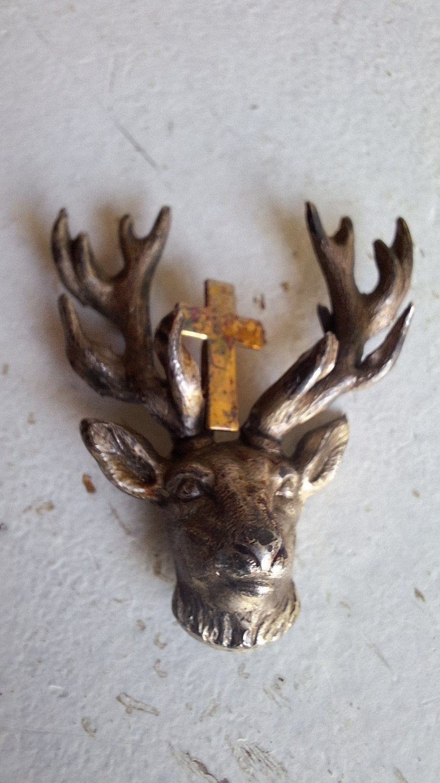 oude hoed broche Sint Hubertus, Verzenden