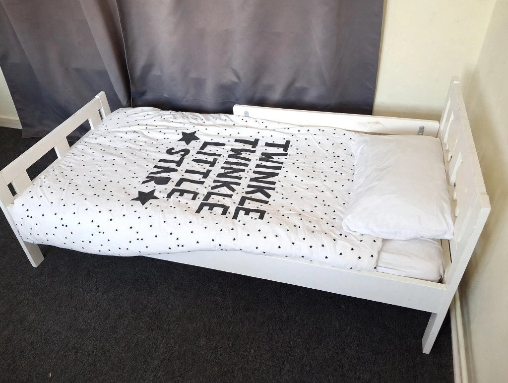 Peuter bed, Ophalen, Nieuw, 70 tot 85 cm, 140 tot 160 cm