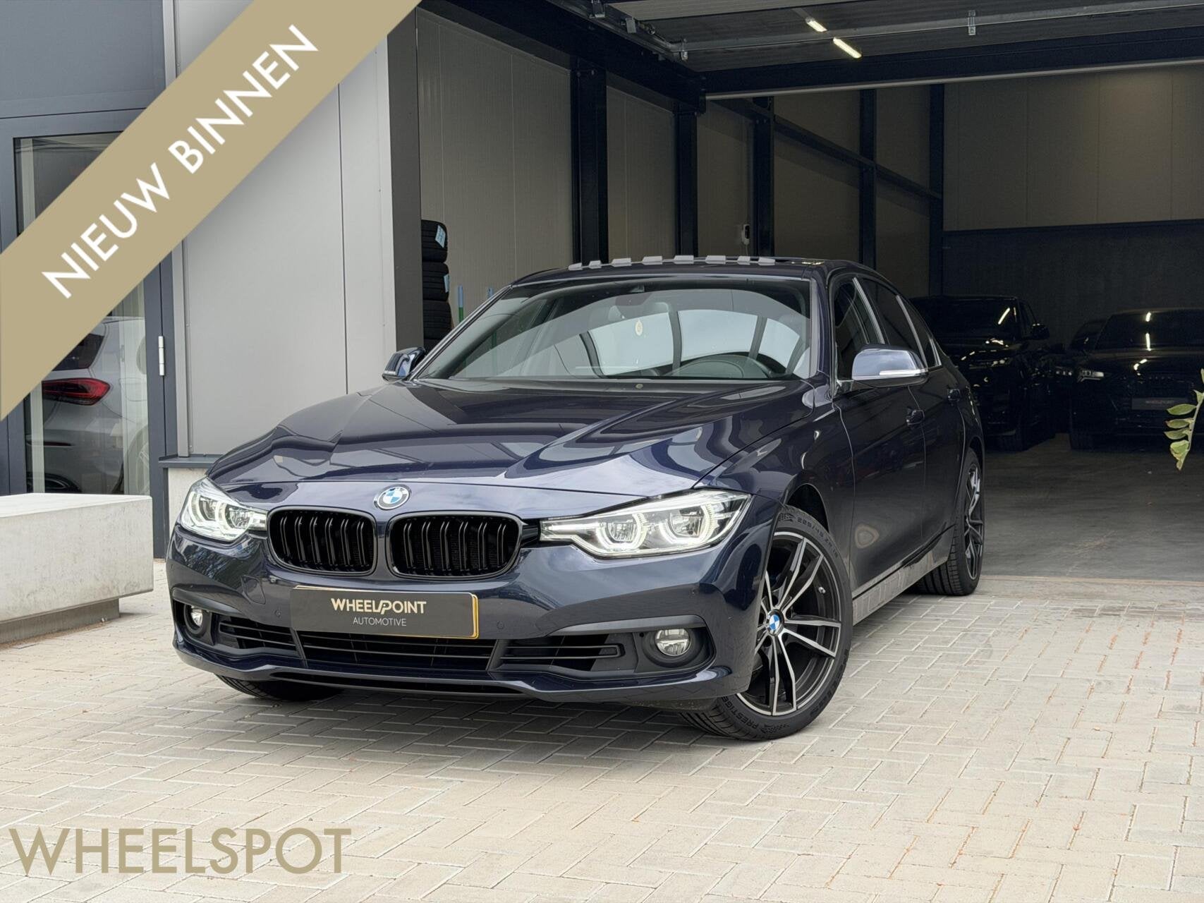 BMW 3-serie 320i M-Sport|Pano|Leder|Memory|Camera|Carplay, Auto's, BMW, Automaat, 1998 cc, Achterwielaandrijving, 4 cilinders
