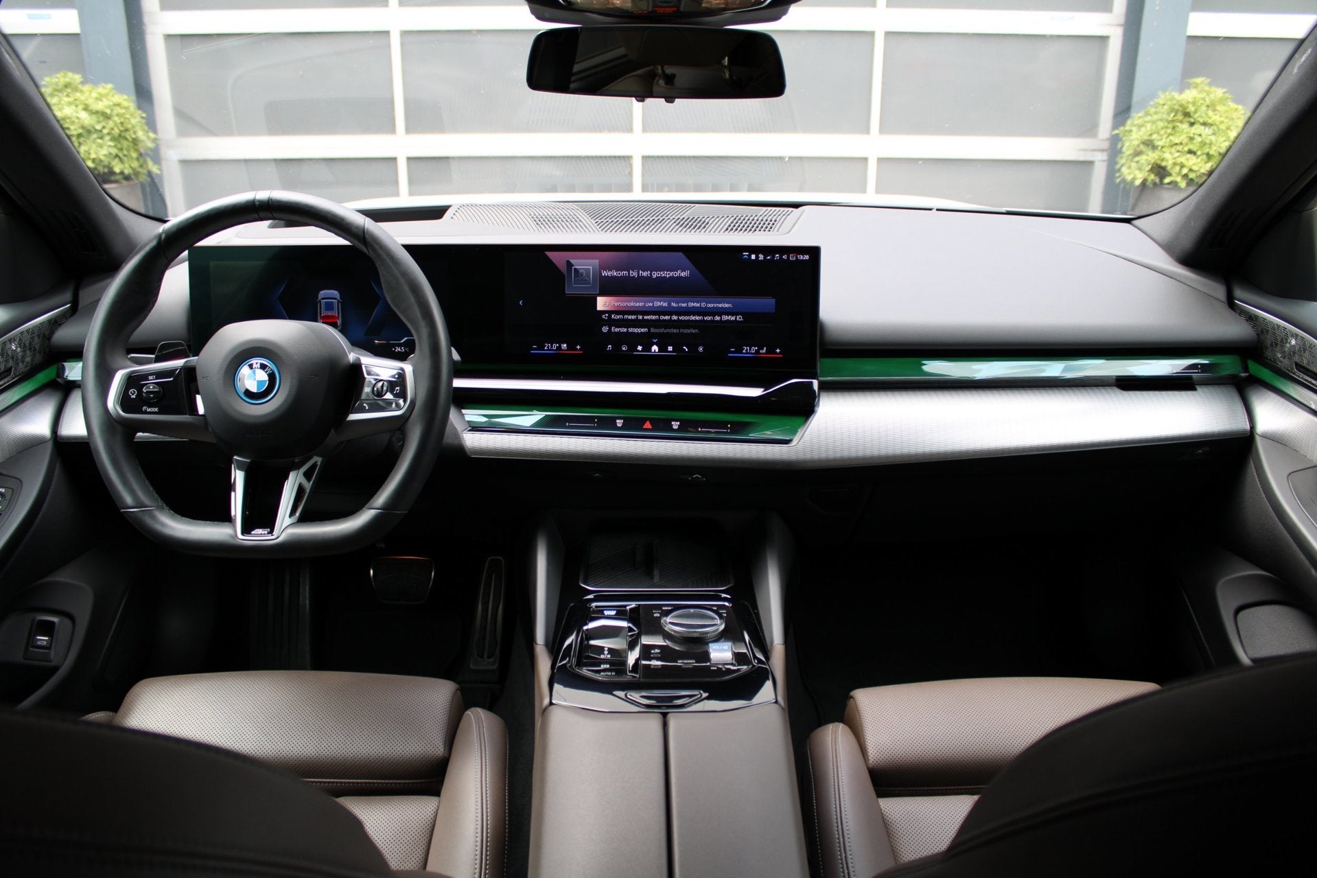 BMW I5 Touring EDrive40 M Sport Edition 84 kWh, Automaat, 81 kWh, Achterwielaandrijving, Gebruikt