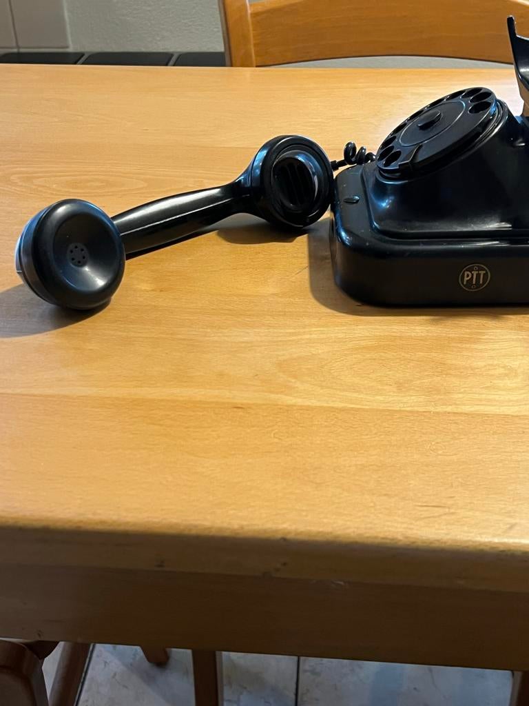 Vintage PTT Telefoon met Draaischijf - Bakeliet, Ophalen of Verzenden, Gebruikt, Met draaischijf