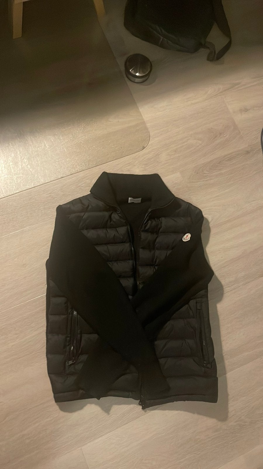 Moncler cardigan jas, Kleding | Heren, Bodywarmers, Ophalen, Maat 52/54 (L), Zwart, Gedragen