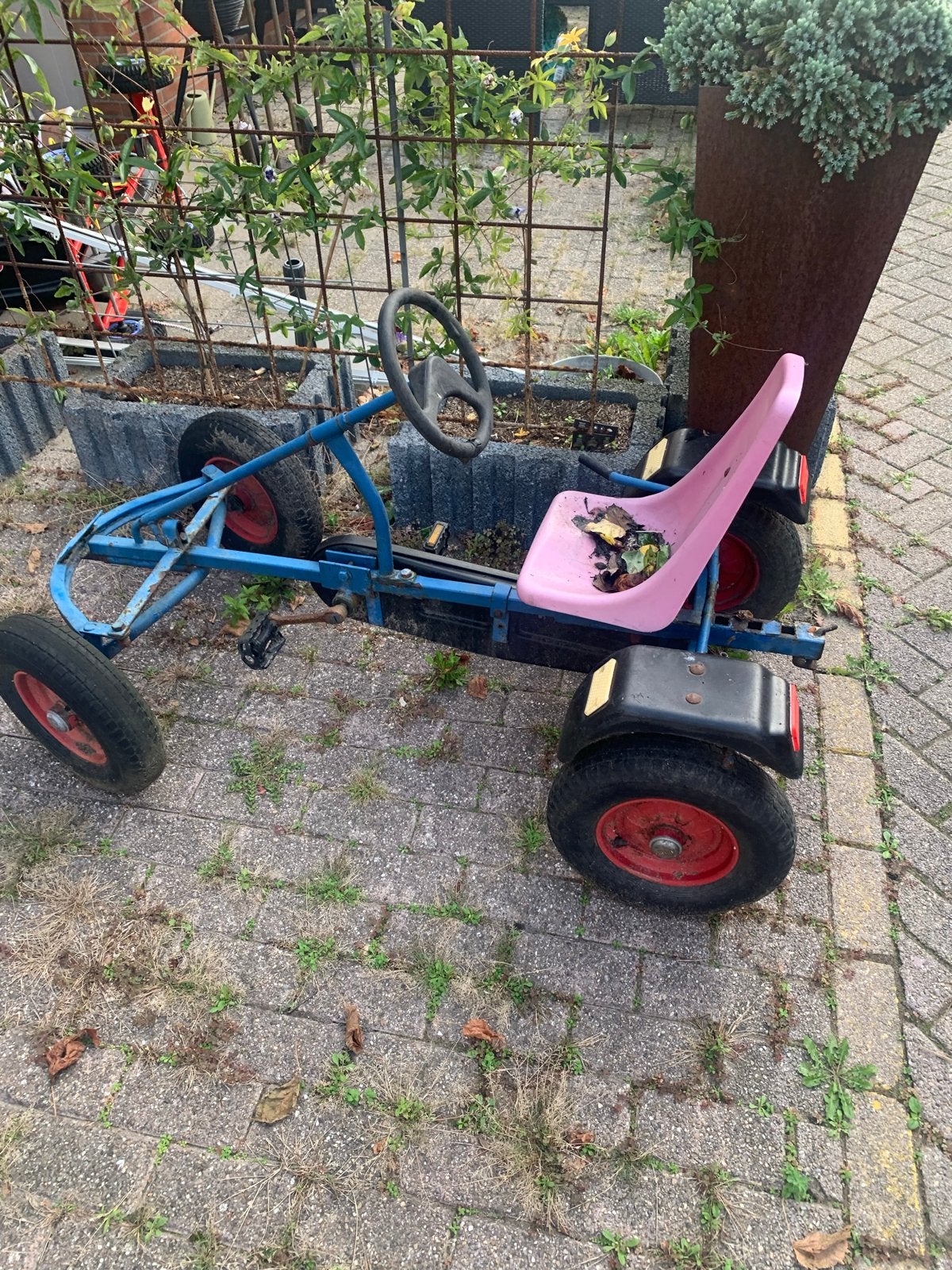 Gratis skelter (groot formaat) voor opknapper of oud ijzer, Ophalen, Gebruikt