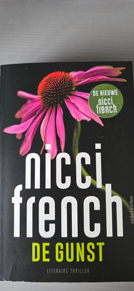 Nicci French - De gunst, Ophalen, Zo goed als nieuw, Nicci French