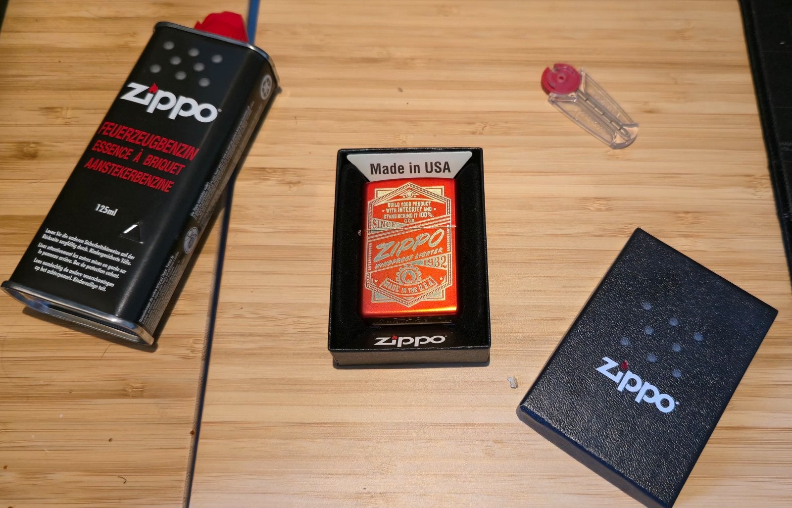 Nieuwe Zippo aansteker - Limited Edition, Ophalen of Verzenden, Nieuw, Aansteker