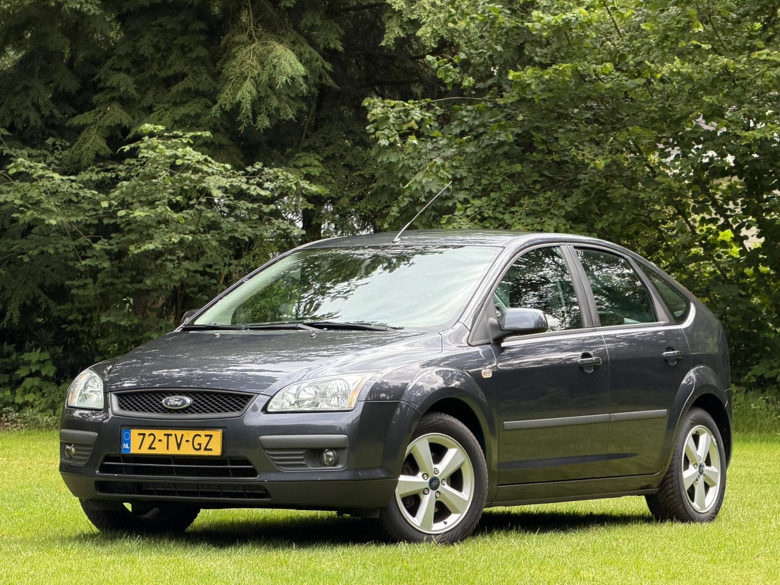 Ford Focus 1.4i Trend 5-drs Airco, CC, LMV etc., 1147 kg, 4 cilinders, 620 kg, 49 €/maand