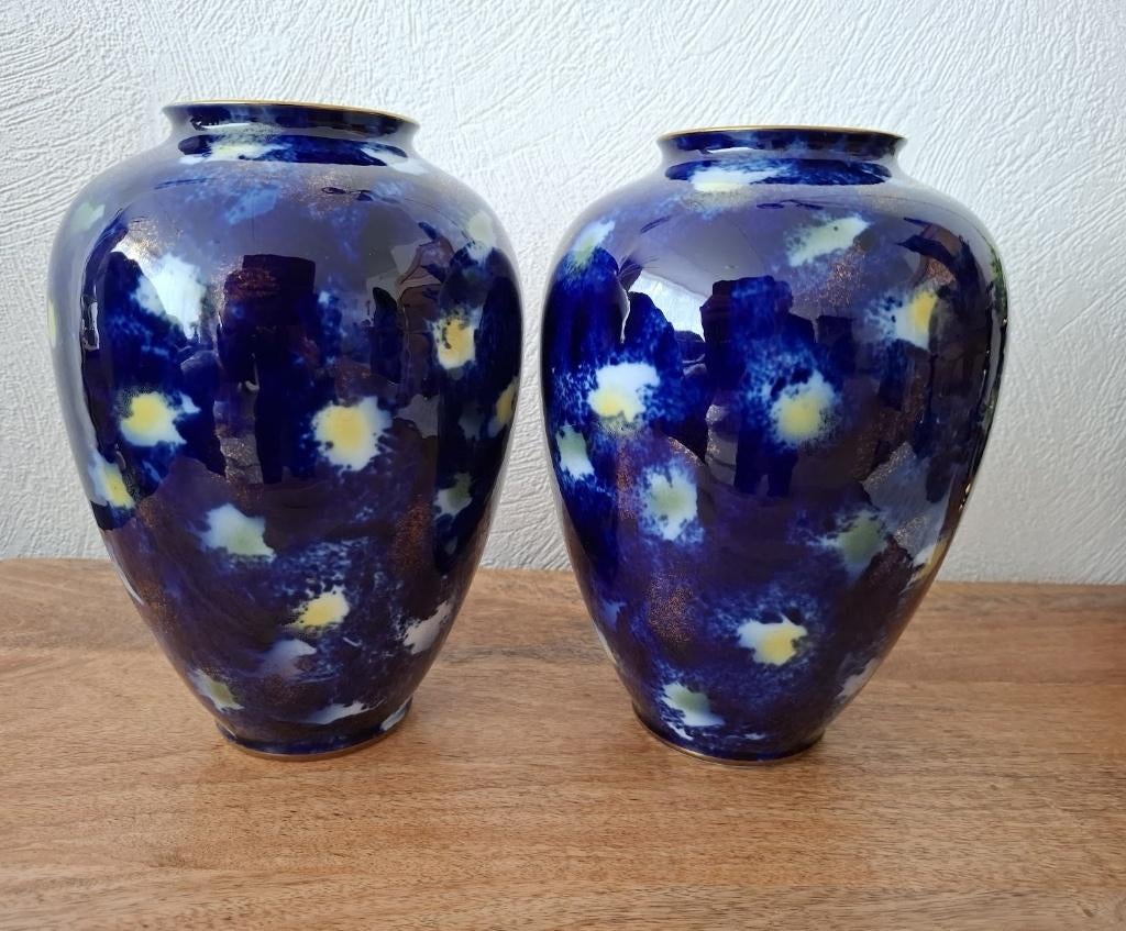 Twee Schitterende Wallendorf 1764 kobalt blauwe vazen., Overige kleuren, Aardewerk of Porselein, Ophalen of Verzenden, Zo goed als nieuw