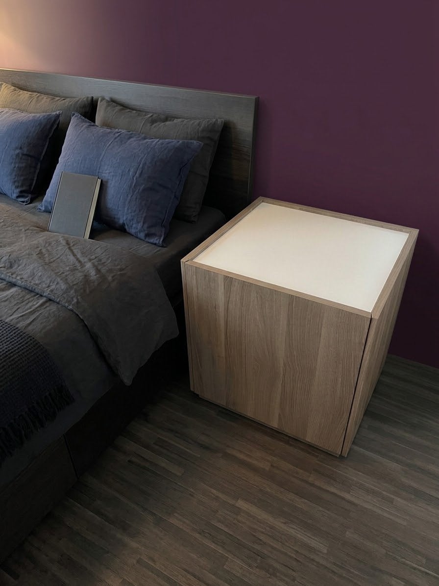 Twee prachtige strakke Ikea nachtkastjes, Ophalen, Zo goed als nieuw, 45 tot 65 cm, Minder dan 55 cm