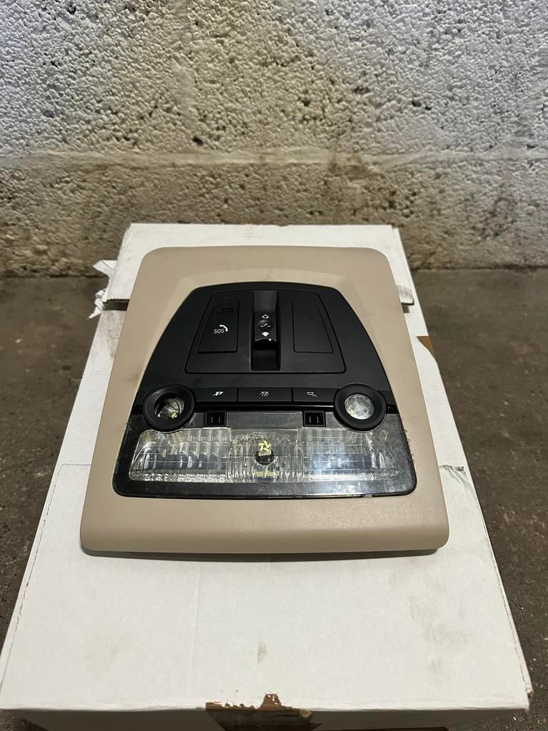 BMW F10/F11 Interieurverlichtingsmodule Beige, Ophalen of Verzenden, Gebruikt, BMW