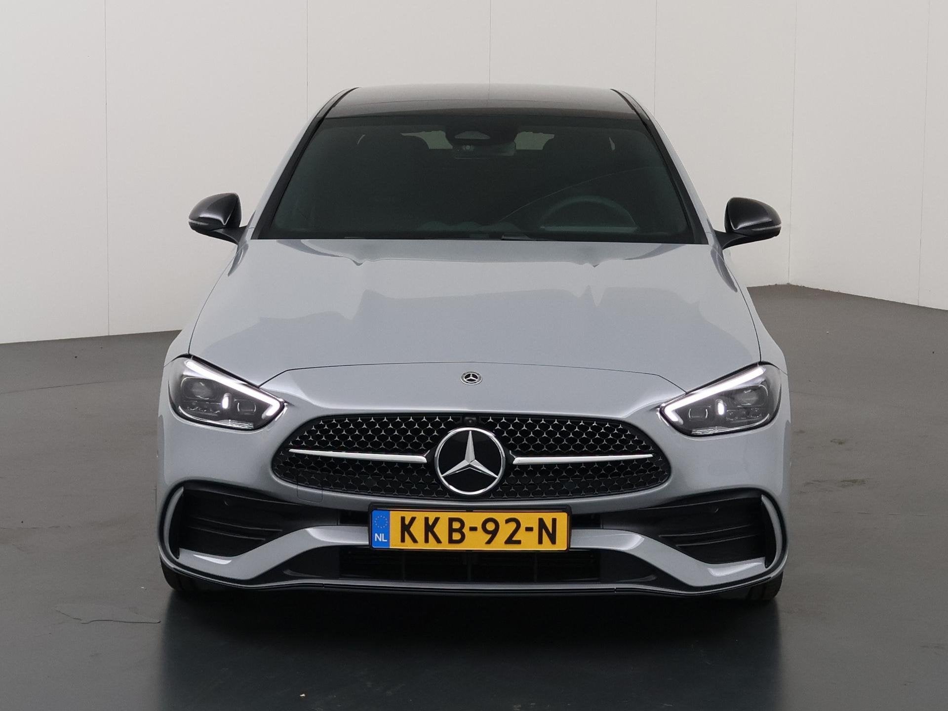 Mercedes-Benz C-Klasse 300 e Business Solution AMG | Panoram, Auto's, Automaat, Achterwielaandrijving, 1800 kg, 4 cilinders