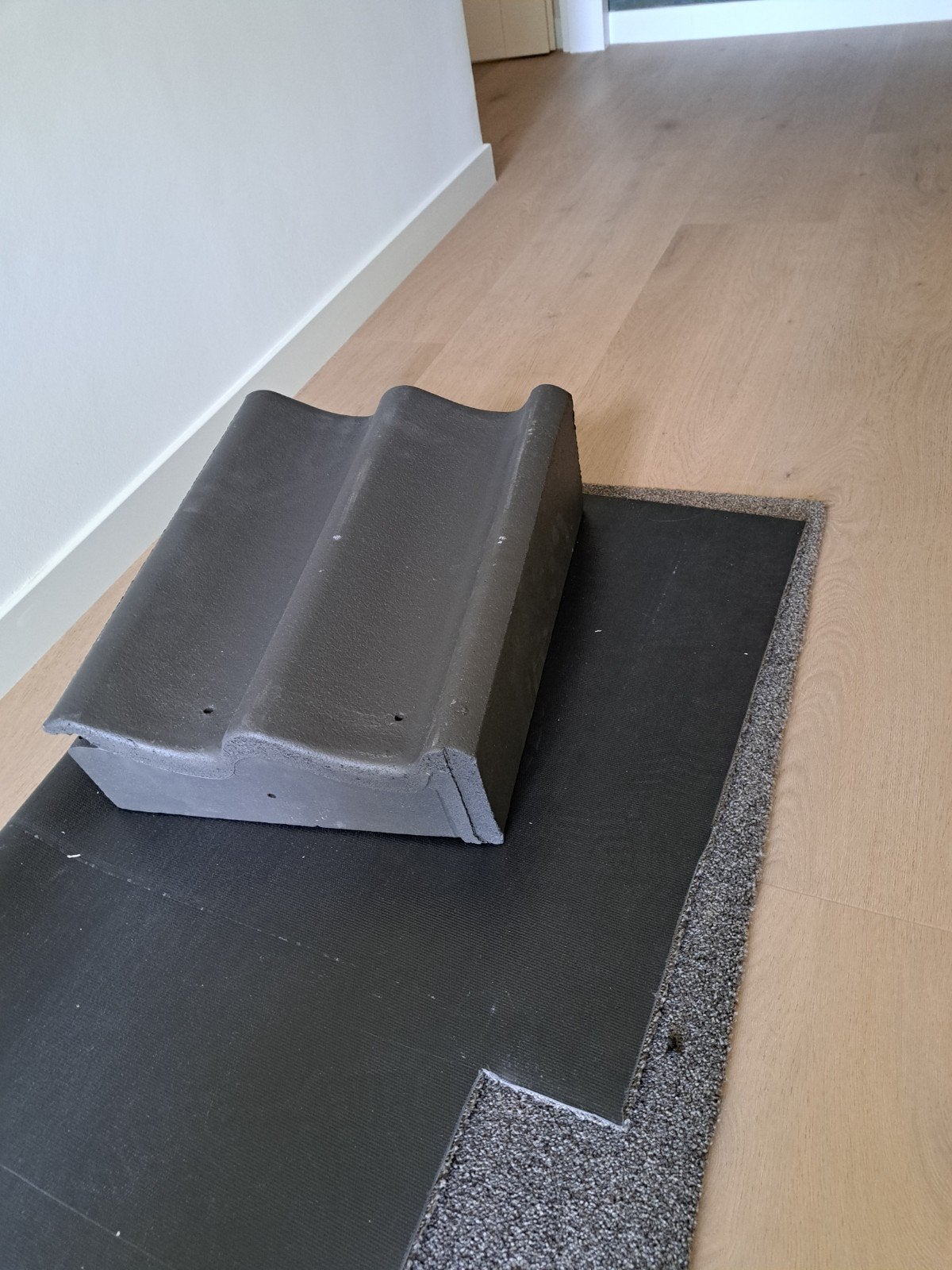 Nelskamp linkse chaperon hoekpan nieuw, Doe-het-zelf en Verbouw, Dakpannen en Dakbedekking, Ophalen, Steen of Klei, Nieuw, Minder dan 5 m²