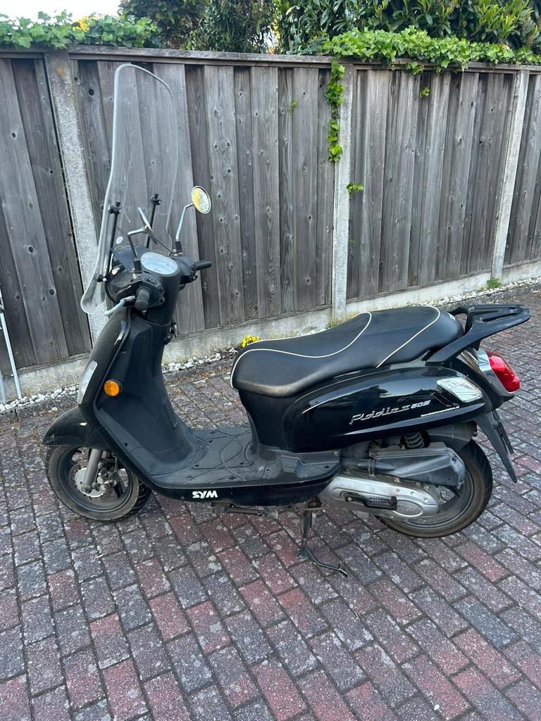 Sym Fiddle II Scooter - Zwart, Fietsen en Brommers, Ophalen, Gebruikt, Benzine, Fiddle