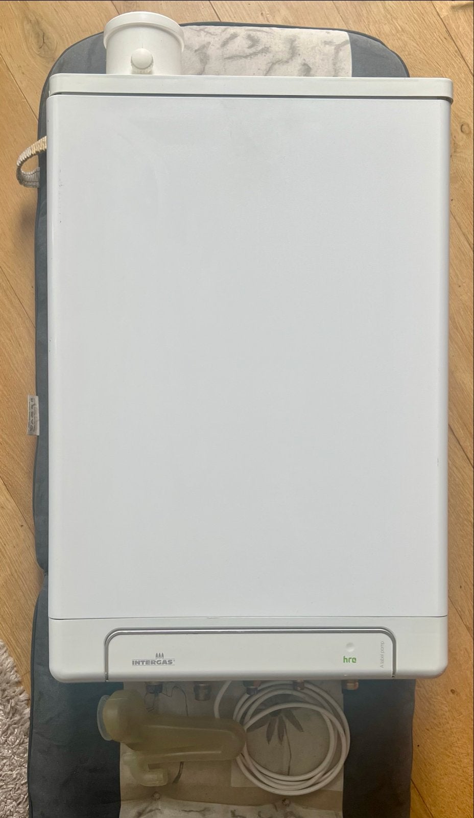 Intergas CV ketel HRE 28/24 A met accessoires, Doe-het-zelf en Verbouw, Ophalen, Gebruikt, Cv-ketel of Combi-ketel, Hoog rendement (Hr)