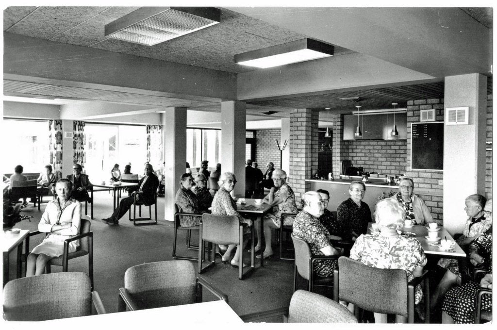 Middelstum, Hippolutushoes, 1974, Verzenden, 1960 tot 1980, Gelopen, Groningen