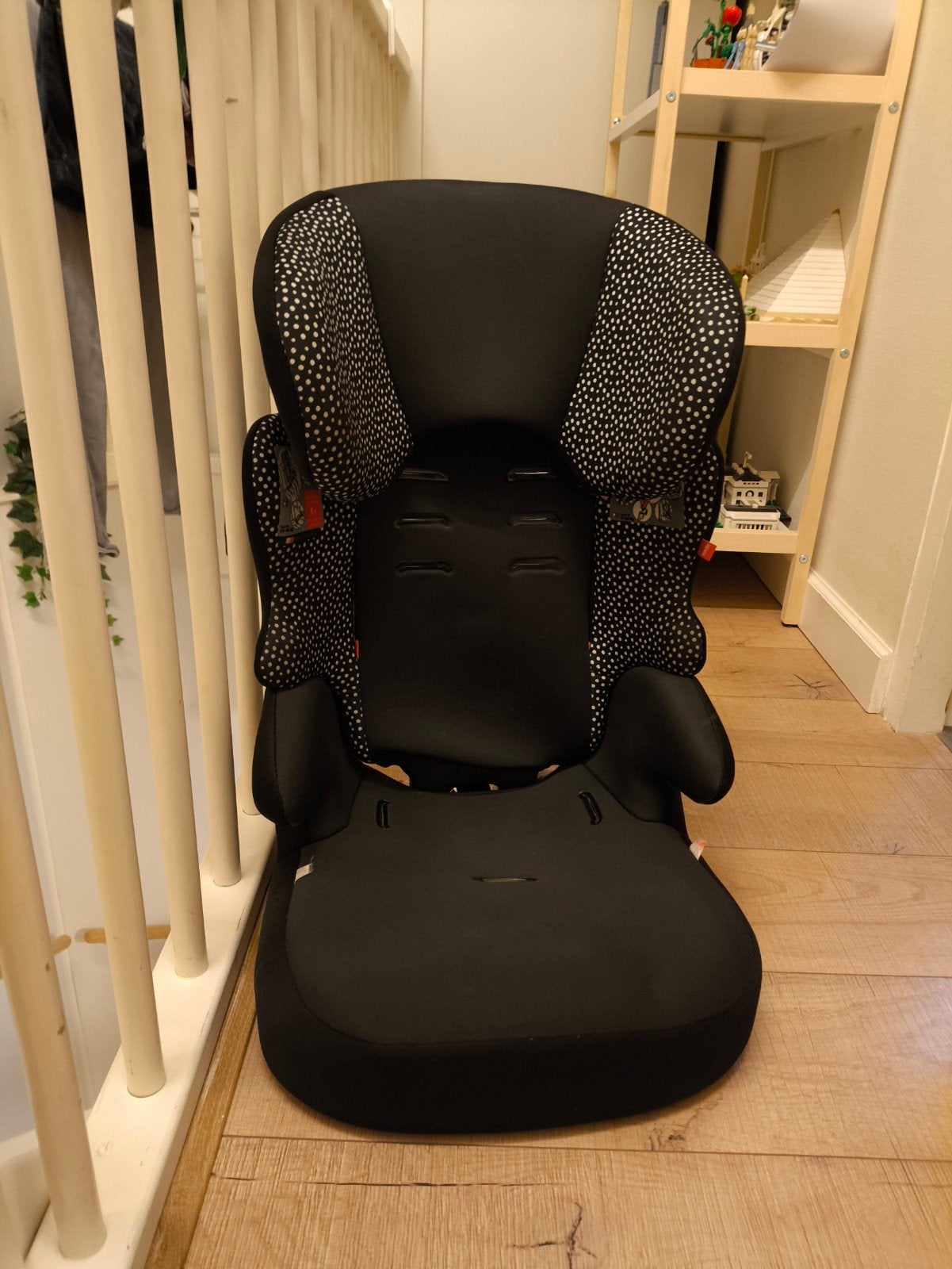 Hema auto meegroei kinderstoel, Verstelbare rugleuning, 9 t/m 36 kg, Ophalen, Overige merken