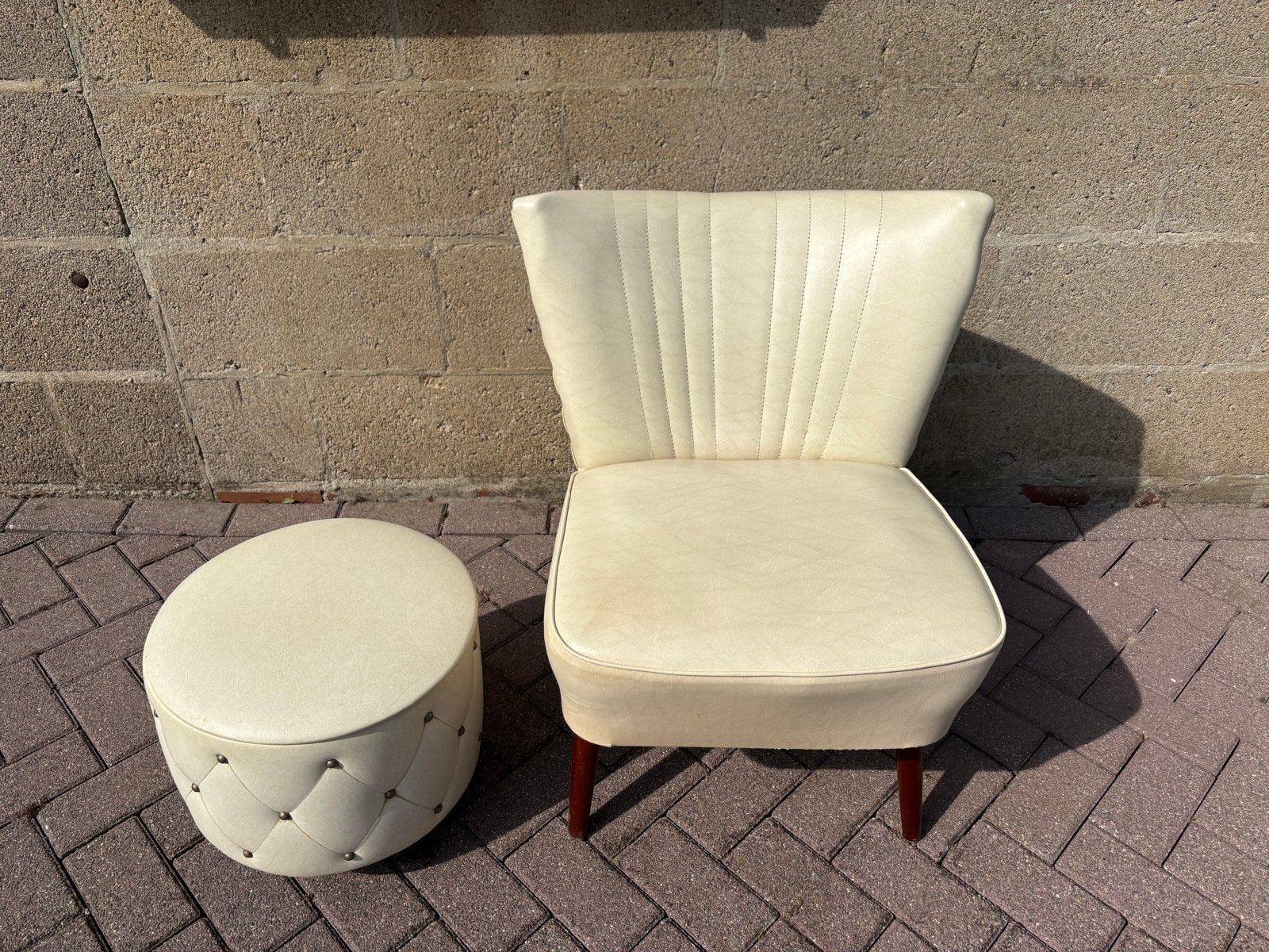 Vintage fauteuil en poef set - Crème, Ophalen