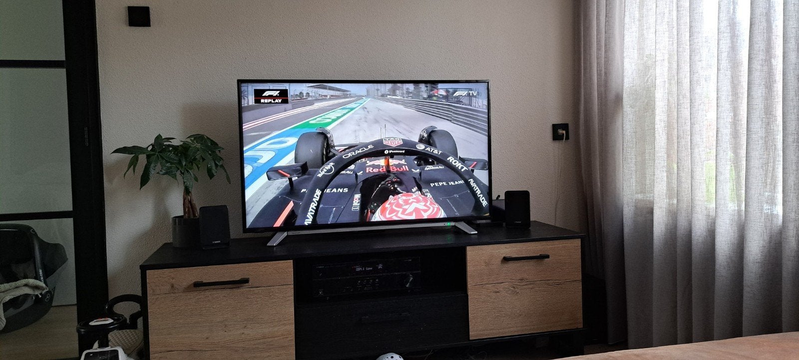 Toshiba 49UL2A63DG 49 inch 4K Smart TV - Goede staat, Ophalen, 100 cm of meer, 4k (UHD), Smart TV