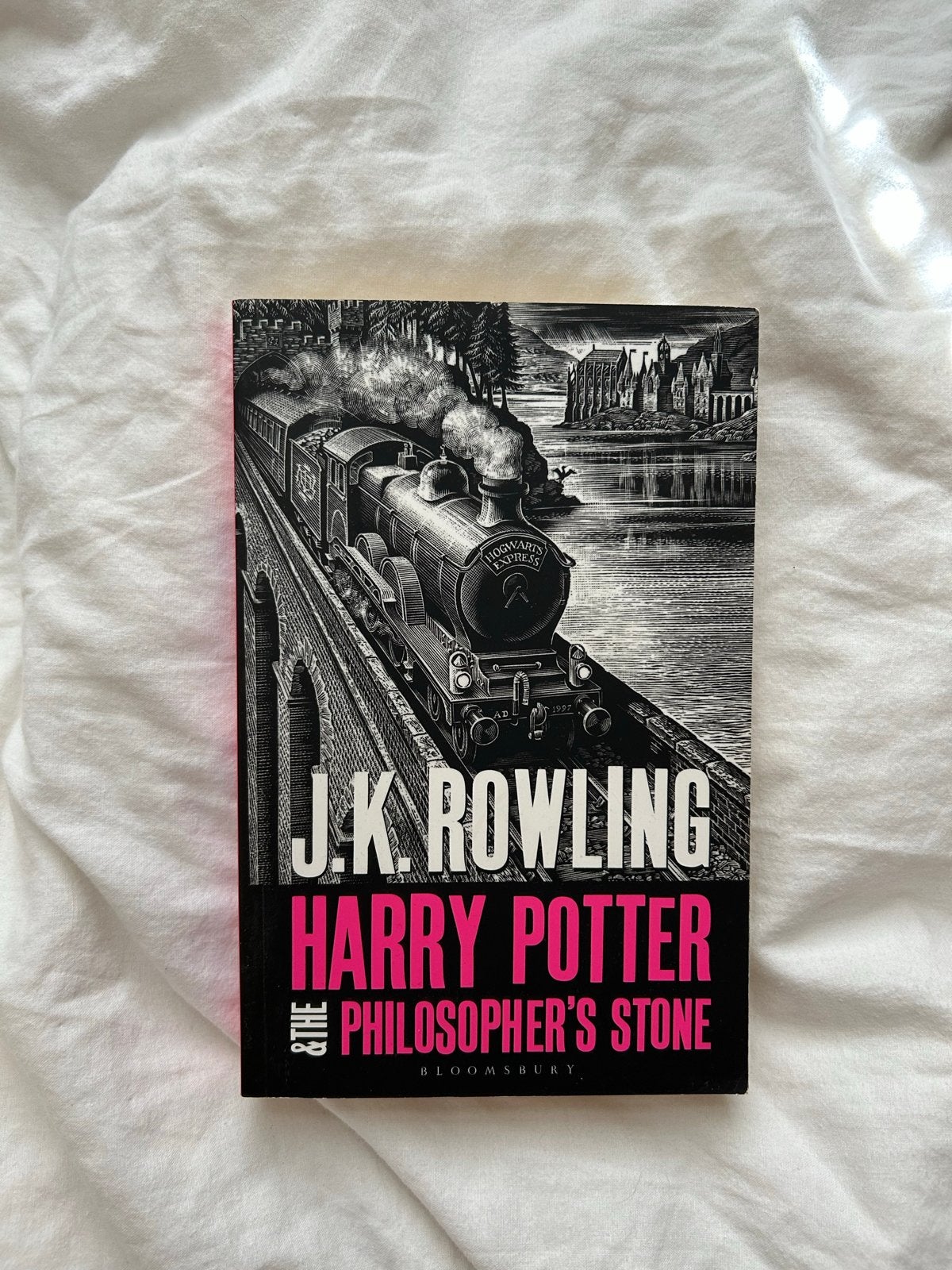 Harry Potter & The Philosopher's Stone - J.K. Rowling, Boeken, Ophalen of Verzenden, Nieuw