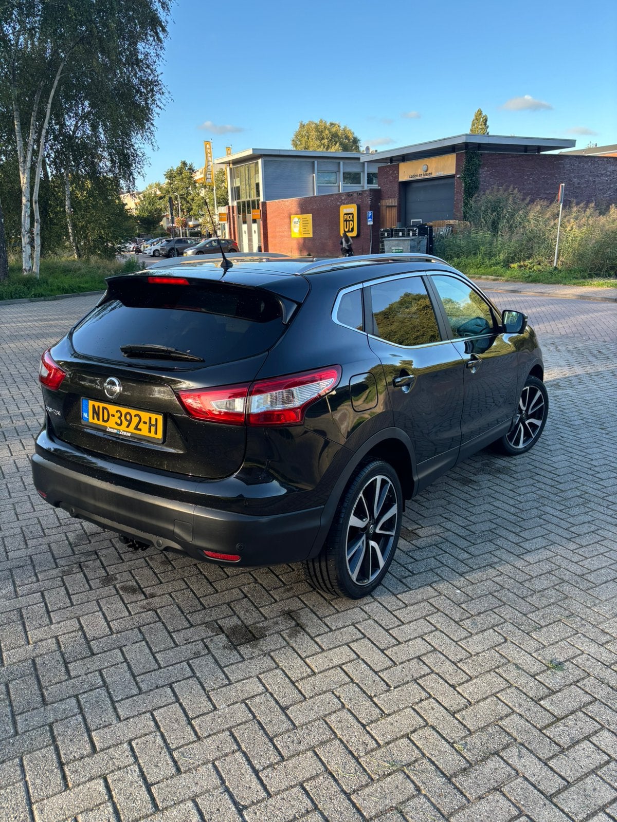 Nissan Qashqai 1.2 Automaat | 2017 | Tekna (Nieuw motorblok), Auto's, Automaat, 680 kg, 4 cilinders, Zwart