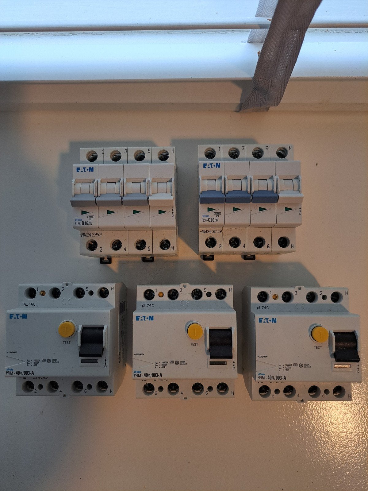 Eaton Aardlekschakelaars en Installatieautomaten, Ophalen of Verzenden, Gebruikt, Eaton, Aardlekschakelaar