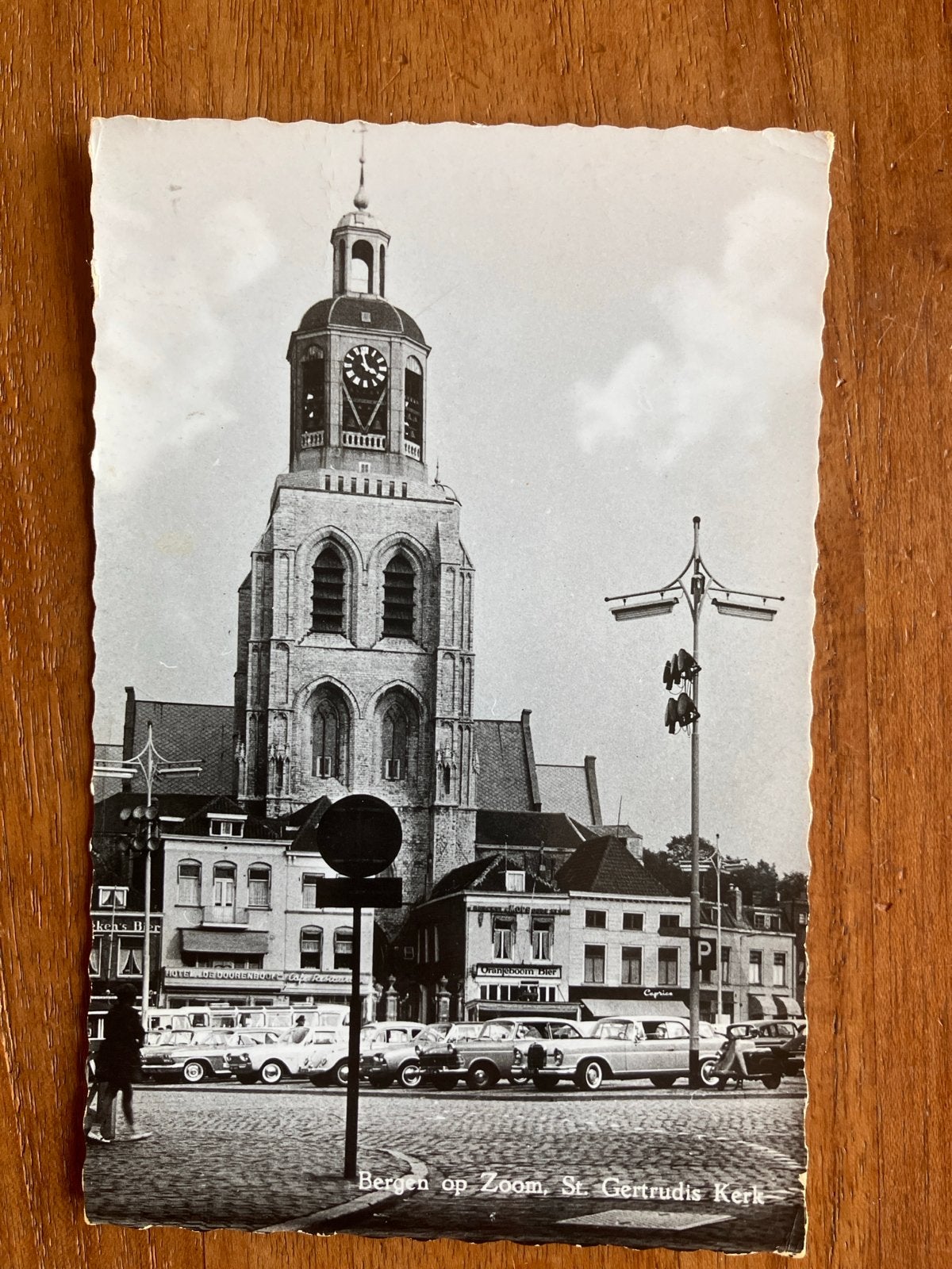 Bergen op Zoom, St. Gertrudis Kerk 1968, Ophalen of Verzenden, 1960 tot 1980, Gelopen, Noord-Brabant