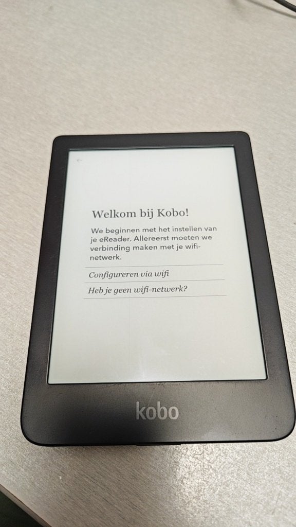 Kobo Clara HD E-reader (N249) met oplaadkabel, Ophalen of Verzenden, Gebruikt, 6 inch of minder, 8 GB