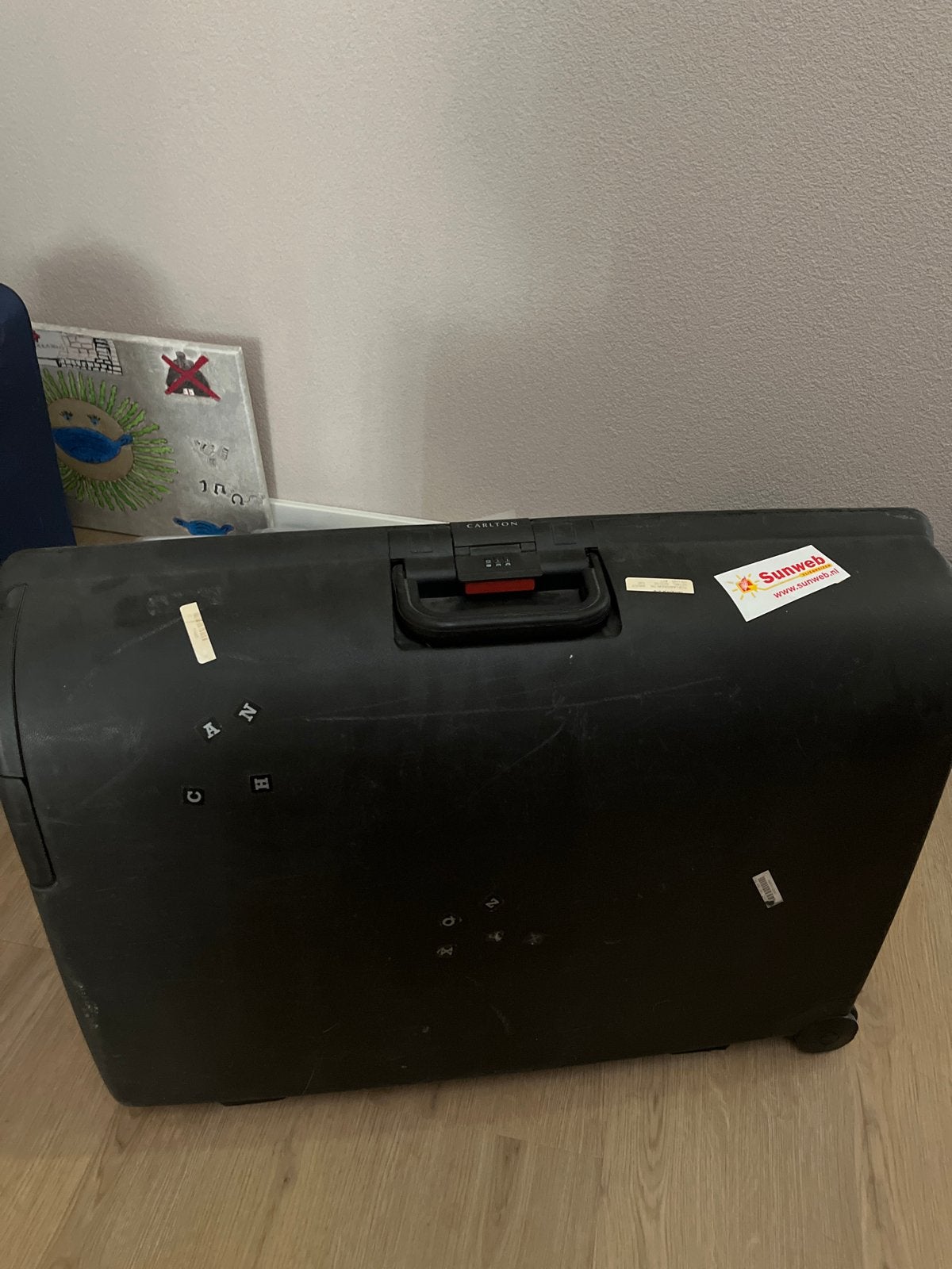 Carlton zwarte koffer - slot defect, Ophalen, Gebruikt, Hard kunststof, 45 tot 55 cm