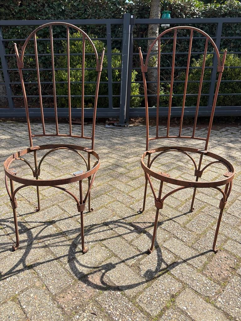 Set van 2 Vintage Roestige Metalen Tuinstoelen, Gebruikt, Twee, Overige kleuren, Ophalen of Verzenden