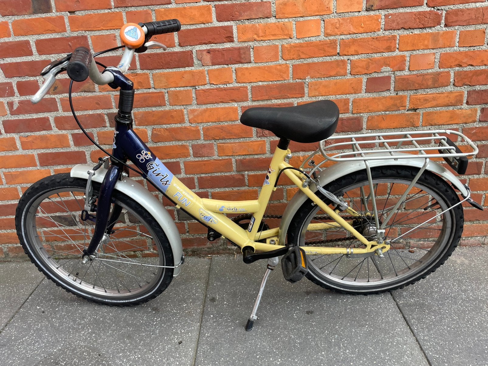 20 inch kinderfiets, Ophalen, Gebruikt, Terugtraprem, 20 inch of meer