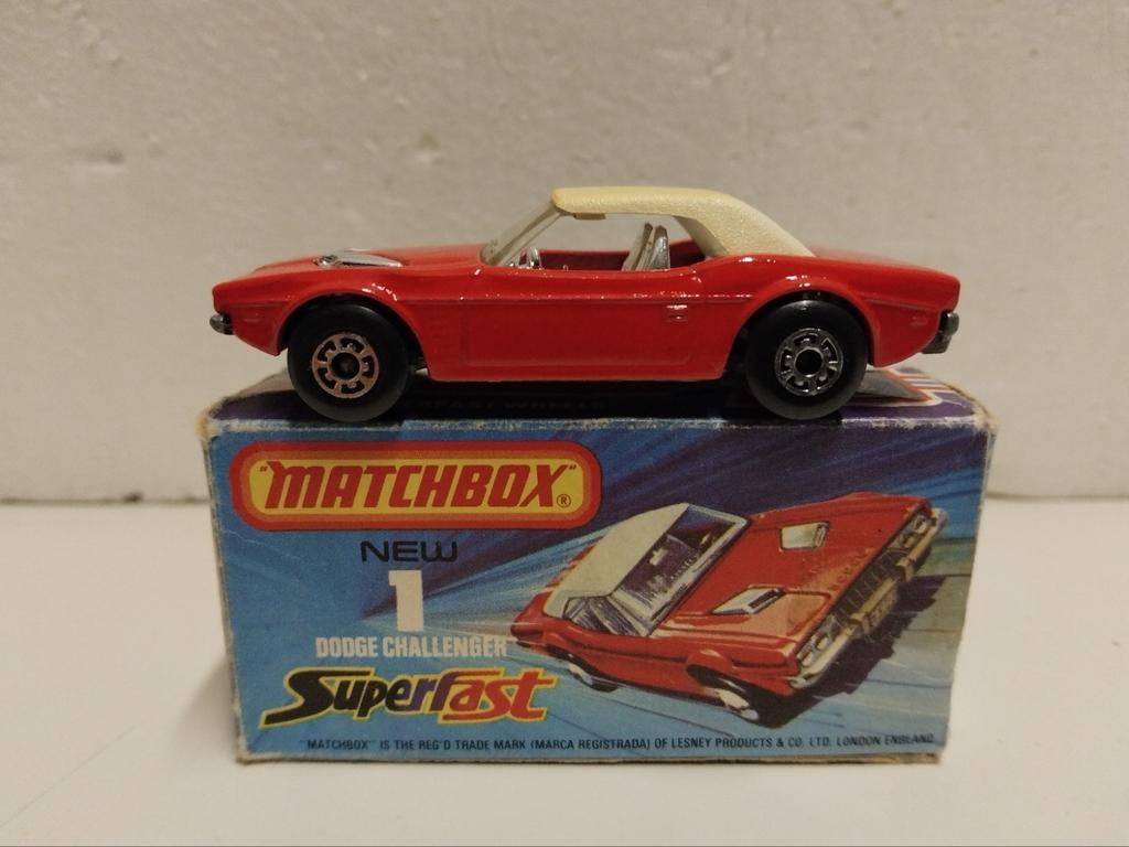 Superfast Matchbox 1 Dodge Challenger chrome interieur 3INCH, Ophalen of Verzenden, Zo goed als nieuw, Auto