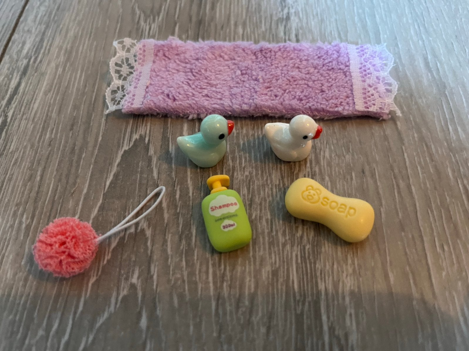 Badkamersetje poppen/ maileg huis incl verzenden, Ophalen, Nieuw, Poppenhuis