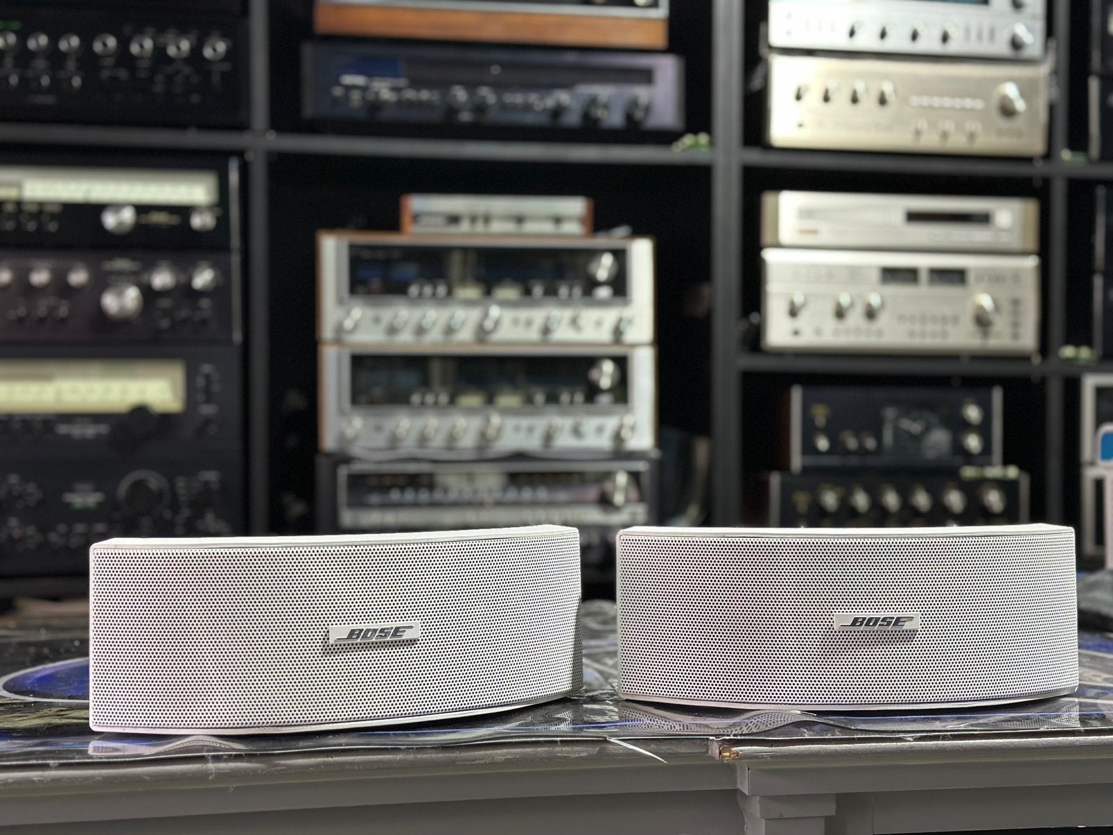 Bose 151 SE Outdoor / Indoor Speakers, Bose, Zo goed als nieuw, Bose, Front, Rear of Stereo speakers