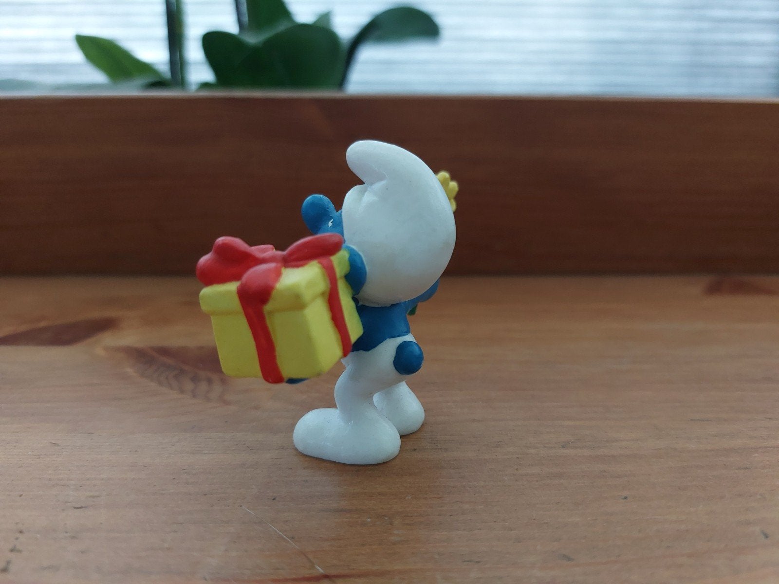 Lolsmurf met bloemen en cadeau 20040 De Smurfen, Ophalen of Verzenden