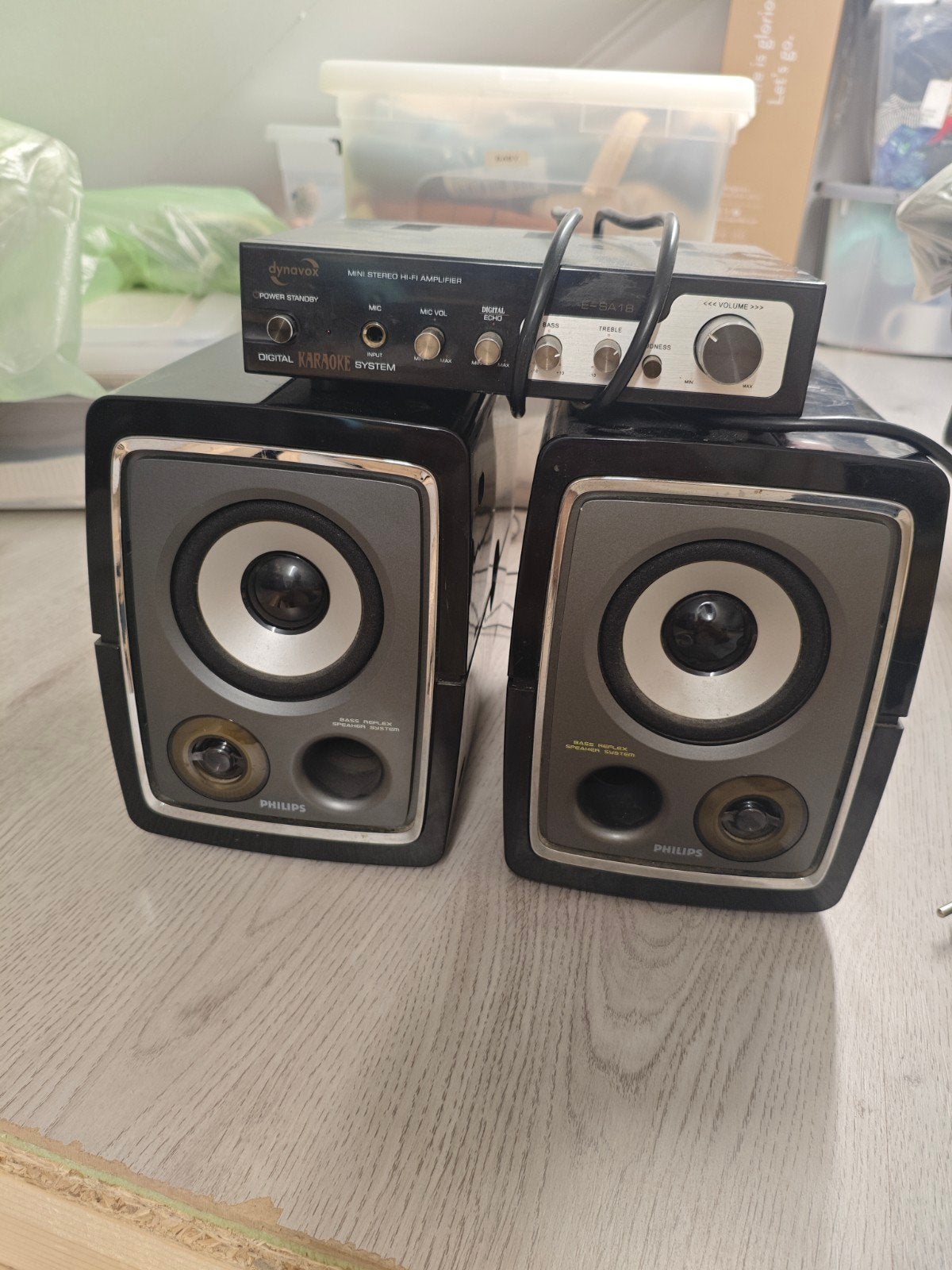 Philips speakers met Dynavox mini stereo Hi-Fi versterker, Ophalen